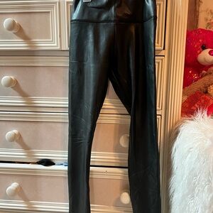 Black Faux Leather Leggings (XS)